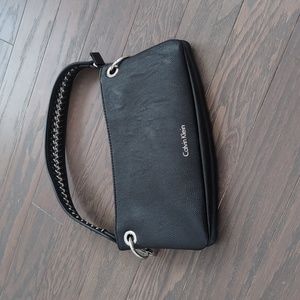 Calvin Klein black shoulder handbag